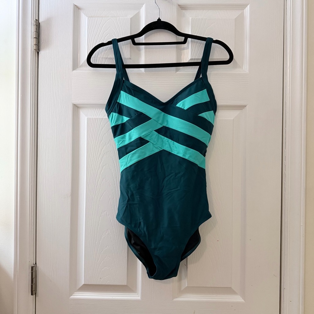 Amazon swimsuit sz M